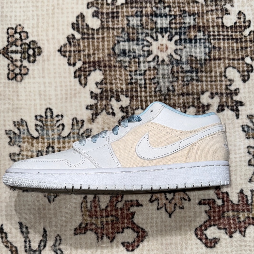 Jordan 1 Low Special Edition